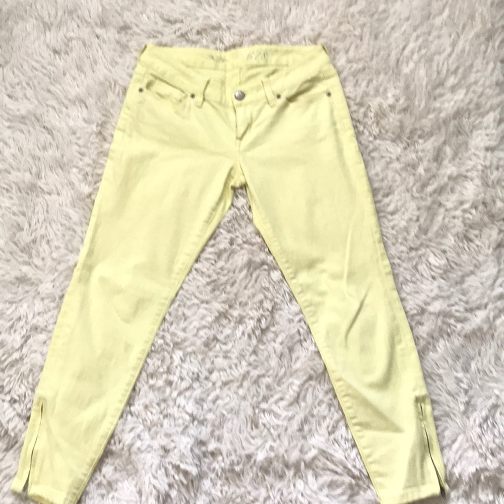 Yellow jeans